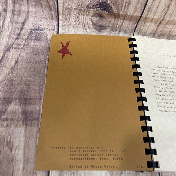Vintage Cookbook Arbie Feeds Food For Folks Midwest Recipes Iowa - Picture 3 of 5